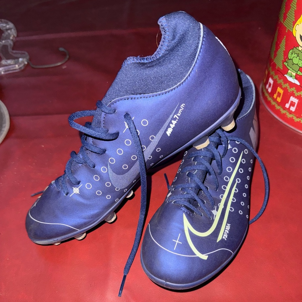 nike cleats